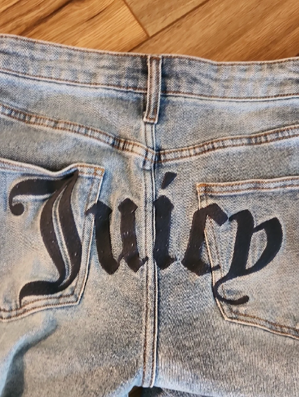 Juicy Couture Baggie Denim Cargo Jeans Juicy Back Logo Wide Leg Y2K Women 28x32 - Picture 7 of 9